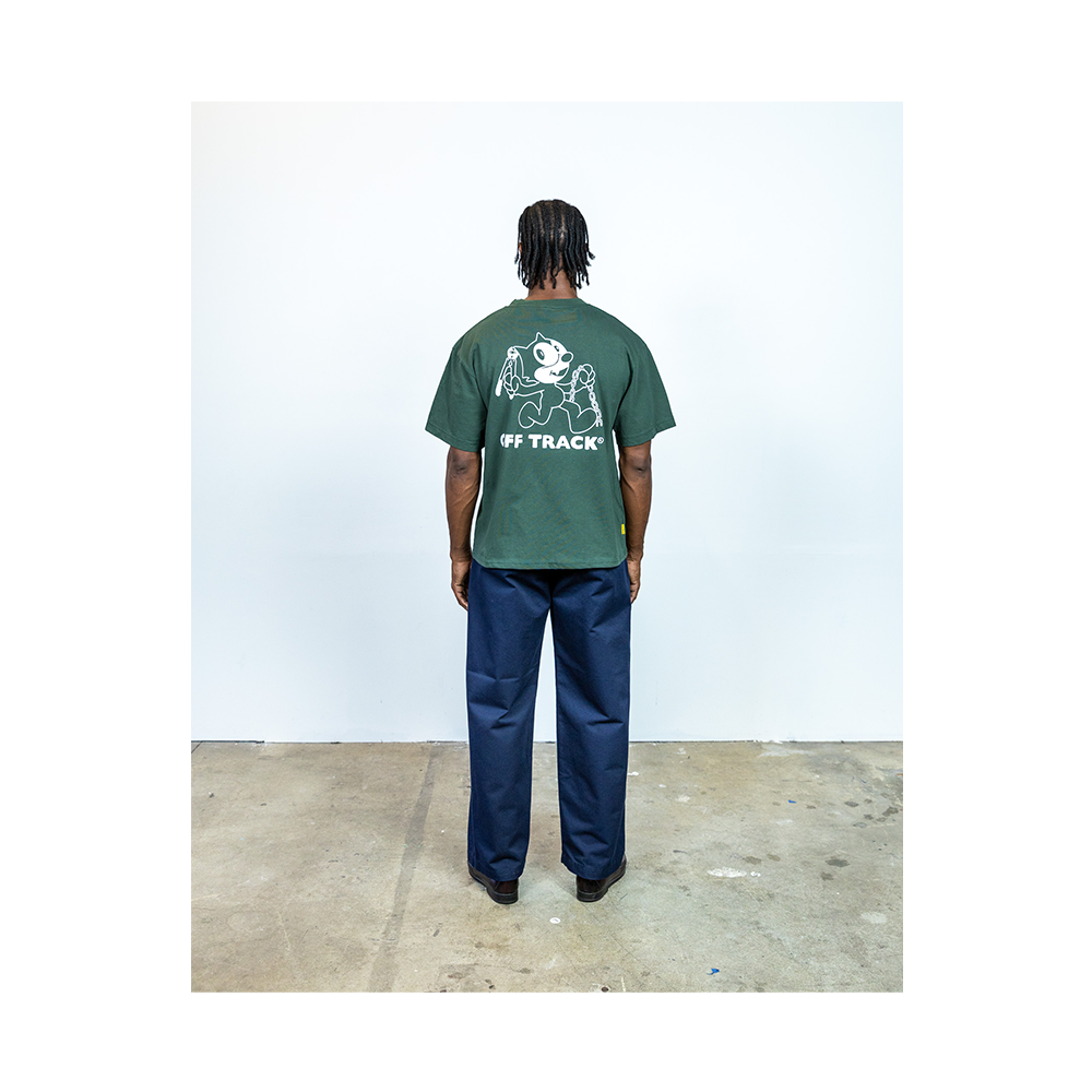 OFF TRACK ADULTS "EL GATO" Oversized Tee